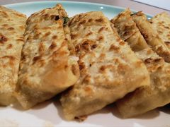 -溢心园香河肉饼总店