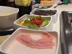 -海底捞火锅鲜切牛肉主题店(长寿路店)