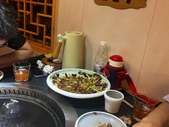 -锅老头海鲜铁锅炖