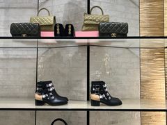 -CHANEL(ifs国际金融店)