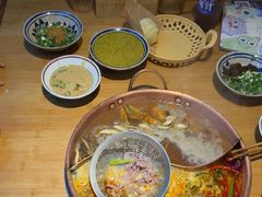 -洱火云南酸菜牛肉火锅(石景山当代商城店)