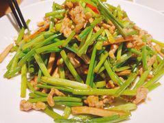 -吴越荣记苏州菜·松鼠桂鱼100%活鱼现做(斜塘老街店)