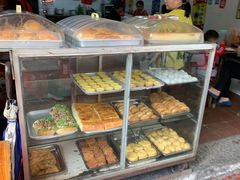 面包甜点陈列柜-石楼老字号糖水店(人民路店)