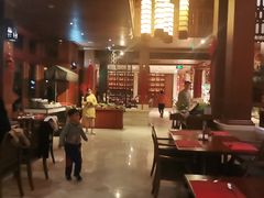 大堂-西双版纳洲际度假酒店-海鲜傣味烧烤·侬香全日制餐厅