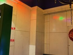 -乐天虫量贩式KTV(十字街店)