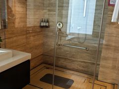 -上海怡沁园度假酒店