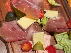 -Ambra Haus琥珀屋精酿餐厅(宝山店)