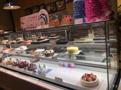 -巴黎贝甜(大宁国际商业广场店)