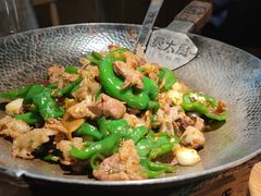 -费大厨辣椒炒肉(万家丽一店)