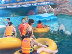 -四季贵州·山地温泉水世界