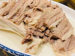 泉水手扒肉-老阿妈蒙古村·蒙古包·草原文化·歌舞表演(老君堂店)