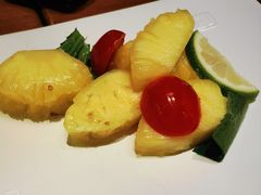 -云海肴·汽锅鸡·云南菜(天山百盛优客店)