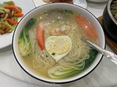 -沪华海鲜大酒楼(南汇店)