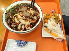 -穆芳阁兰州纯汤牛肉面(西安总店)
