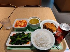 -老乡鸡(上海品尊国际中心店)