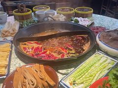 -鸿姐老火锅(花园路店)