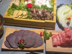 -慢丽江·云南野生菌土鸡锅(付家庄店)