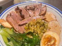 -潮界(LU·ONE凯德晶萃广场店)