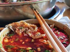 -肖肖酸萝卜鱼火锅(总店)