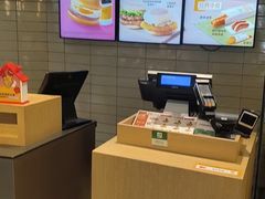-麦当劳(徐汇漕溪北路百脑汇店)