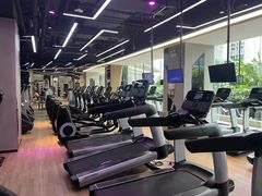 -威克健身游泳(万菱汇店)