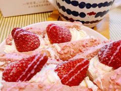 草莓魔法棒-奈雪的茶(中粮祥云小镇店)