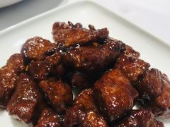 粤式牛仔粒-新吉士·上海菜(浦东LCM置汇旭辉店)