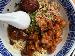 -沪西老弄堂面馆(定西路店)