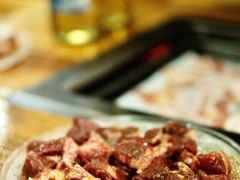 -口岸齐齐哈尔烤肉(风尚米兰总店)