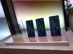 -华为授权体验店(中山公园来福士)