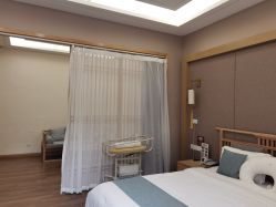 -爱瑞馨母婴护理中心·月嫂育儿嫂