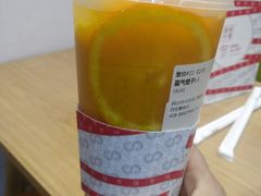 霸气橙子-奈雪的茶(赛格店)