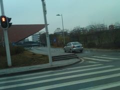 20130201停车场入口-锦江之星(武汉黄鹤楼复兴路地铁站店)