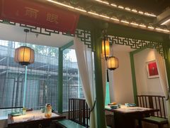 -荷塘秋月·本帮江浙菜(国权路店)