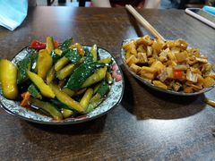 -内蒙焖面大盆骨餐馆(山大路店)