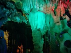 -泰安地下龙宫景区