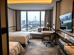 -上海前滩香格里拉大酒店