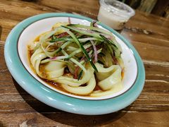 -清真·玛丽亚新疆菜主题餐厅(浙江中路店)