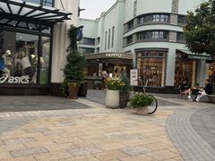 -比斯特上海购物村精品奥特莱斯