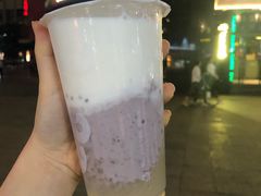 -CoCo都可(湖滨银泰店B区店)