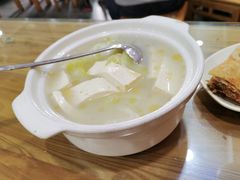 砂锅豆腐-华天二友居肉饼(新街口店)
