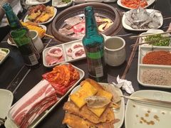 -梨花自助烤肉(西三旗万象汇黑金店)