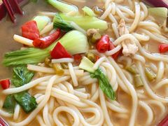 -牛八宝桂林米粉(八里庄店)