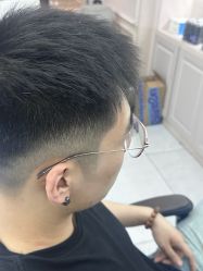 -尤司男士国潮理发馆
