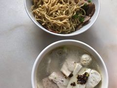 -非遗·爱西干面(小公园总店)