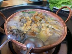 -银同牦牛肉火锅