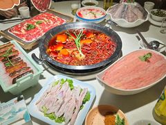 -茅草房·河畔园林火锅