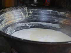 -云南大锅豆浆店