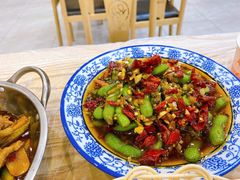 -江城燕子大排档(江汉路步行街店)