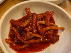 拌菜-金北顺大锅家(신사본점)
